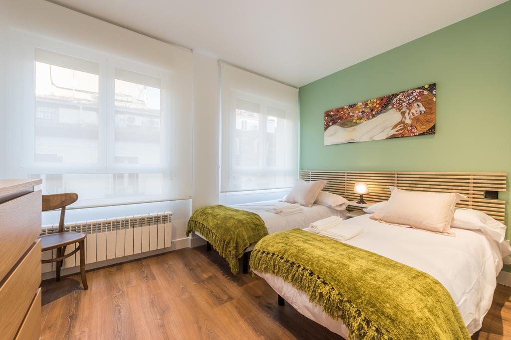 Puerta Del Sol 3Wc Apartment Madrid Ruang foto
