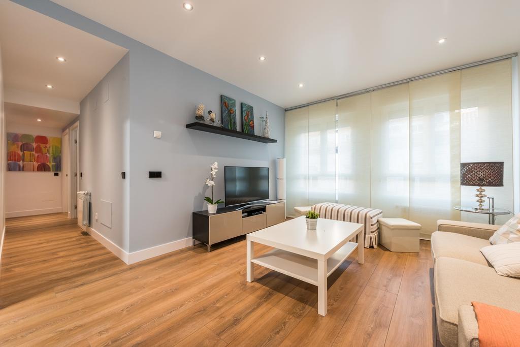 Puerta Del Sol 3Wc Apartment Madrid Ruang foto